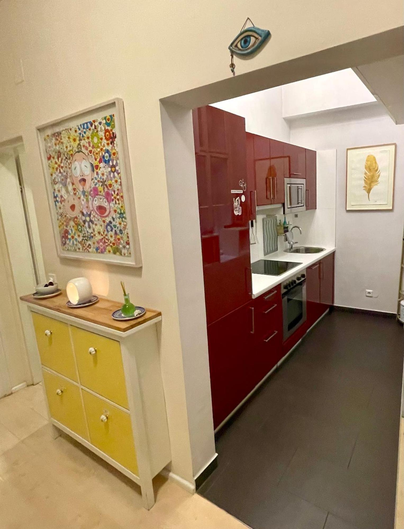 Feel At Home - Self Check In Wina Bagian luar foto